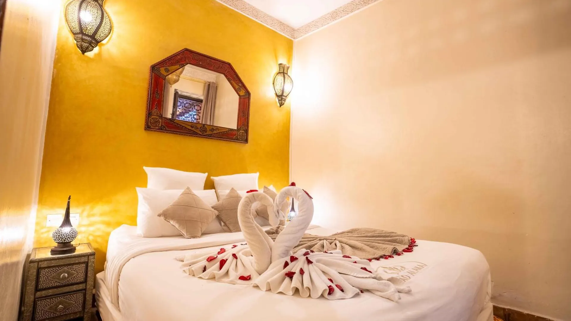 ****  Riad Alaka Marakeş Fas